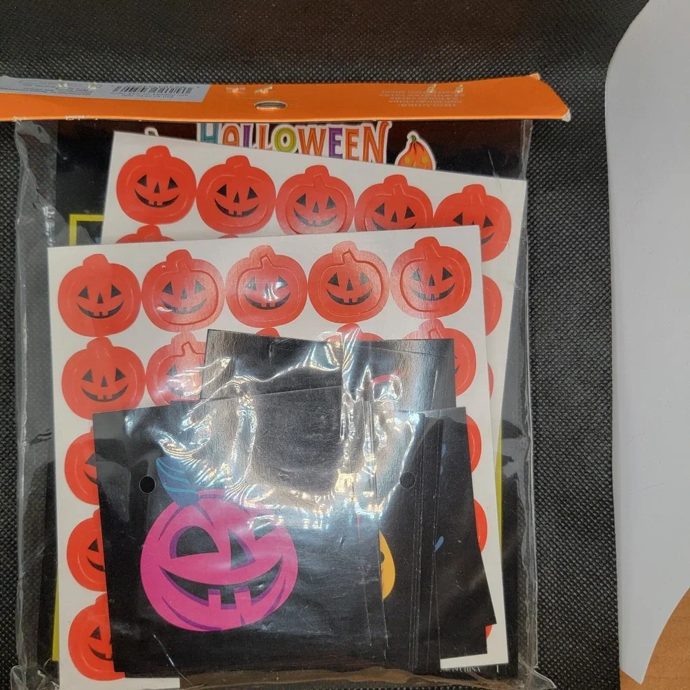 Halloween Party Pack Of Bingo Cards, Markers